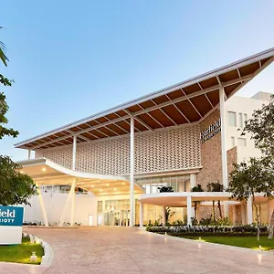 Hotel Fairfield & By Marriott Cancun Airport, Alfredo V. Bonfil